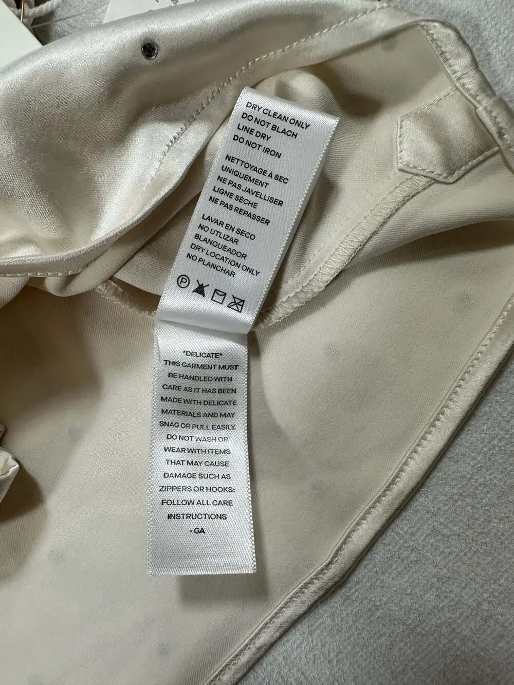 Good American Crystal Embellished Cropped Satin Shirt Cloud White Large - Picture 10 of 12